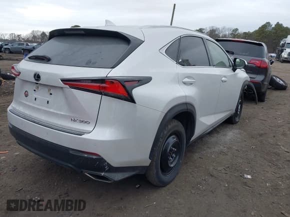 ✅ 2020 Lexus NX 300 • VIN: JTJGARDZ1L5016947 • Lot: 41693715. Wystawiony na IAAI z przebiegiem 45 096 mil. Bezpłatny archiwum sprzedaży aukcyjnych z USA i szczegółowy raport historii pojazdu na DreamBid. Zdjęcie 4.