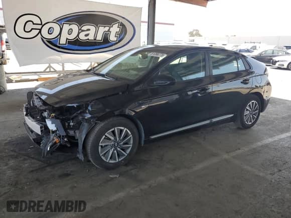 2020 Hyundai Ioniq SE с VIN KMHC75LJ2LU076466, выставлен на аукционе Copart как лот 61099775 с пробегом 33 875 миль миль и Списание • Salvage title. История ставок и продаж доступна на DreamBid. Изображение 1.