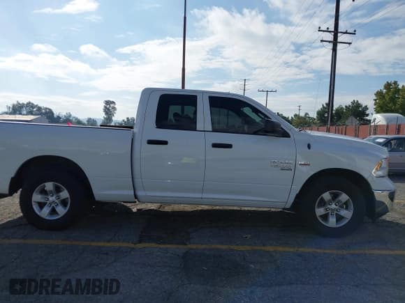 ✅ 2023 Ram 1500 Express • VIN: 1C6RR6FT8PS530918 • Lot: 43752898. Listed on IAAI with 60,505 mi. Free auction sales archive from the USA and detailed vehicle history report at DreamBid. Image 13.