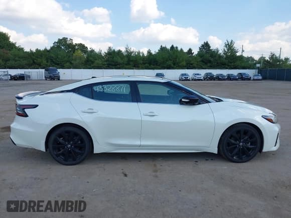 ✅ 2020 Nissan Maxima SR • VIN: 1N4AA6EV4LC383250 • Lot: 43328871. Wystawiony na IAAI z przebiegiem 66 075 mil. Bezpłatny archiwum sprzedaży aukcyjnych z USA i szczegółowy raport historii pojazdu na DreamBid. Zdjęcie 13.