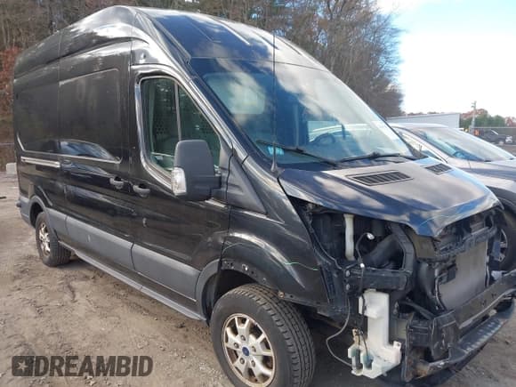 ✅ 2015 Ford Transit • VIN: 1FTYR2XM7FKA87311 • Лот: 43661265. Опубликован ранее на IAAI с пробегом 151 244 миль. Бесплатный доступ к архиву аукционных продаж из США и подробный отчёт об истории автомобиля на DreamBid. Изображение 1.