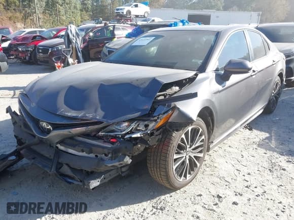 ✅ 2019 Toyota Camry SE • VIN: 4T1B11HK7KU202519 • Лот: 43531964. Опубликован ранее на IAAI с пробегом 161 424 миль. Бесплатный доступ к архиву аукционных продаж из США и подробный отчёт об истории автомобиля на DreamBid. Изображение 17.