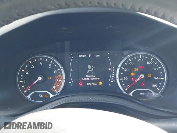 ✅ 2020 Jeep Renegade Latitude • VIN: ZACNJABB6LPL04579 • Lot: 43478125. Listed on IAAI with 51,260 mi. Free auction sales archive from the USA and detailed vehicle history report at DreamBid. Image 7.