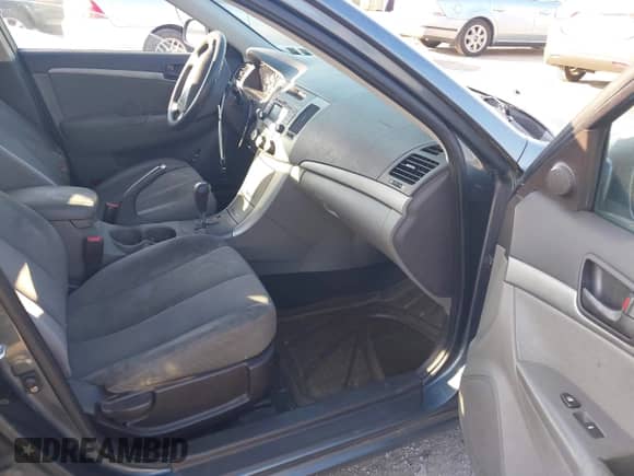 2010 Hyundai Sonata GLS с VIN 5NPET4AC8AH585671, выставлен на аукционе IAAI как лот 42941959 с пробегом 249 812 миль миль и . История ставок и продаж доступна на DreamBid. Изображение 5.