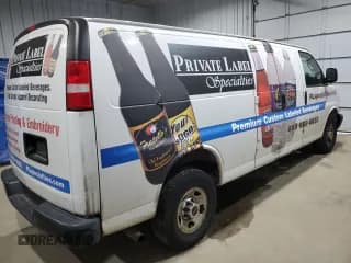 ✅ 2019 GMC Savana • VIN: 1GTZ7HFBXK1320482 • Lot: 93340885. Wystawiony na Copart z przebiegiem 233 209 mil. Bezpłatny archiwum sprzedaży aukcyjnych z USA i szczegółowy raport historii pojazdu na DreamBid. Zdjęcie 3.