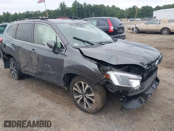 ✅ 2024 Subaru Forester Limited • VIN: JF2SKALC7RH411958 • Lot: 43073105. Wystawiony na IAAI z przebiegiem 17 427 mil. Bezpłatny archiwum sprzedaży aukcyjnych z USA i szczegółowy raport historii pojazdu na DreamBid. Zdjęcie 1.