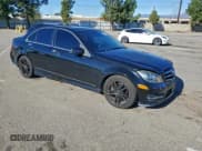 ✅ 2014 Mercedes-Benz C 250 Sport • VIN: WDDGF4HB4ER316679 • Lot: 94081305. Wystawiony na Copart z przebiegiem 119 522 mil. Bezpłatny archiwum sprzedaży aukcyjnych z USA i szczegółowy raport historii pojazdu na DreamBid. Zdjęcie 4.