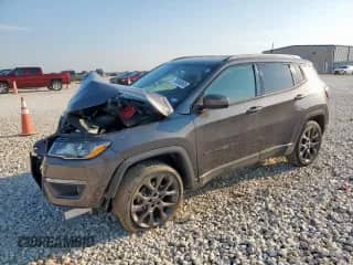 2021 Jeep Compass 80th Anniversary с VIN 3C4NJCEB9MT550126, выставлен на аукционе Copart как лот 70090865 с пробегом 29 445 миль миль и Списание • Salvage title. История ставок и продаж доступна на DreamBid. Изображение 1.