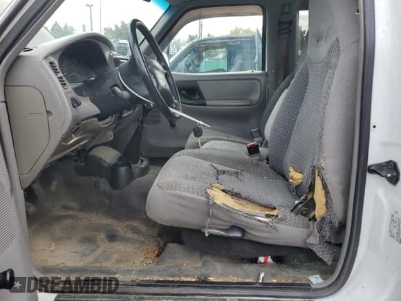 ✅ 1999 Ford Ranger XL • VIN: 1FTZR15V0XPA61471 • Лот: 86321935. Опубликован ранее на Copart с пробегом 150 341 миль. Бесплатный доступ к архиву аукционных продаж из США и подробный отчёт об истории автомобиля на DreamBid. Изображение 7.