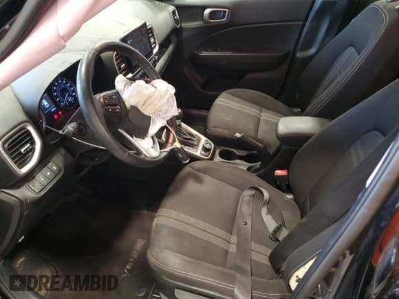 ✅ 2021 Hyundai Venue SEL • VIN: KMHRC8A34MU118147 • Lot: 85082684. Listed on Copart with 54,588 mi. Free auction sales archive from the USA and detailed vehicle history report at DreamBid. Image 7.