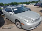 ✅ 2002 Lexus ES 300 • VIN: JTHBF30G520077387 • Lot: 42303130. Listed on IAAI with 215,342 mi. Free auction sales archive from the USA and detailed vehicle history report at DreamBid. Image 1.