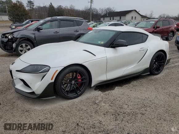 ✅ 2022 Toyota Supra 3.0 • VIN: WZ1DB0C00NW047378 • Lot: 78797403. Wystawiony na Copart z przebiegiem 14 113 mil. Bezpłatny archiwum sprzedaży aukcyjnych z USA i szczegółowy raport historii pojazdu na DreamBid. Zdjęcie 1.