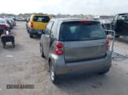 ✅ 2009 Smart fortwo Pure • VIN: WMEEJ31XX9K266564 • Lot: 41756278. Wystawiony na IAAI z przebiegiem 115 882 mil. Bezpłatny archiwum sprzedaży aukcyjnych z USA i szczegółowy raport historii pojazdu na DreamBid. Zdjęcie 3.