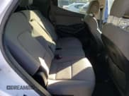 ✅ 2018 Hyundai Santa Fe 2.4L • VIN: 5NMZTDLBXJH092058 • Лот: 75224553. Опубликован ранее на Copart с пробегом 83 877 миль. Бесплатный доступ к архиву аукционных продаж из США и подробный отчёт об истории автомобиля на DreamBid. Изображение 12.