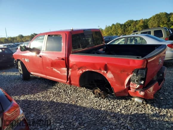 ✅ 2017 Ram 1500 Sport • VIN: 1C6RR7MT8HS628132 • Лот: 82322005. Опубликован ранее на Copart с пробегом 117 210 миль. Бесплатный доступ к архиву аукционных продаж из США и подробный отчёт об истории автомобиля на DreamBid. Изображение 2.