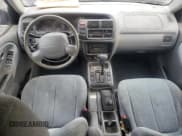 ✅ 2002 Suzuki XL7 Standard • VIN: JS3TX92V724116945 • Лот: 84022885. Опубликован ранее на Copart с пробегом 135 234 миль. Бесплатный доступ к архиву аукционных продаж из США и подробный отчёт об истории автомобиля на DreamBid. Изображение 8.