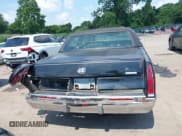 ✅ 1996 Cadillac Fleetwood • VIN: 1G6DW52P7TR709874 • Лот: 42841821. Опубликован ранее на IAAI с пробегом Не указан. Бесплатный доступ к архиву аукционных продаж из США и подробный отчёт об истории автомобиля на DreamBid. Изображение 16.