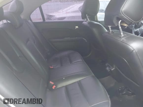 ✅ 2012 Ford Fusion Hybrid • VIN: 3FADP0L32CR253236 • Лот: 43638034. Опубликован ранее на IAAI с пробегом 167 318 миль. Бесплатный доступ к архиву аукционных продаж из США и подробный отчёт об истории автомобиля на DreamBid. Изображение 8.