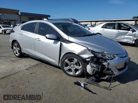 ✅ 2018 Chevrolet Volt LT • VIN: 1G1RC6S59JU143865 • Lot: 59444994. Wystawiony na Copart z przebiegiem 50 519 mil. Bezpłatny archiwum sprzedaży aukcyjnych z USA i szczegółowy raport historii pojazdu na DreamBid. Zdjęcie 4.