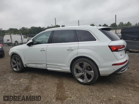 ✅ 2020 Audi Q7 Prestige • VIN: WA1VXAF79LD008309 • Lot: 81399905. Listed on Copart with 49,091 mi. Free auction sales archive from the USA and detailed vehicle history report at DreamBid. Image 2.