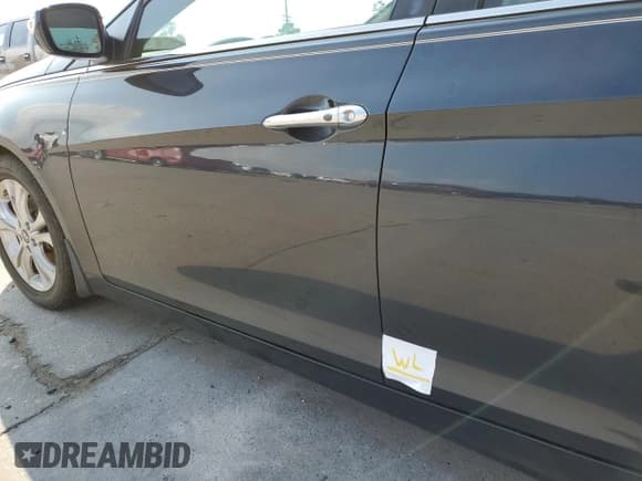 ✅ 2013 Hyundai Sonata SE • VIN: 5NPEC4AC7DH597864 • Lot: 71819084. Listed on Copart with 148,865 mi. Free auction sales archive from the USA and detailed vehicle history report at DreamBid. Image 12.