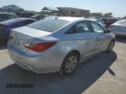 ✅ 2011 Hyundai Sonata GLS • VIN: 5NPEB4AC0BH290780 • Lot: 70457254. Wystawiony na Copart z przebiegiem Nie podano. Bezpłatny archiwum sprzedaży aukcyjnych z USA i szczegółowy raport historii pojazdu na DreamBid. Zdjęcie 3.