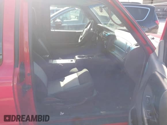 ✅ 2004 Ford Ranger XL Fleet • VIN: 1FTYR44U34PB42188 • Лот: 43485573. Опубликован ранее на IAAI с пробегом 91 997 миль. Бесплатный доступ к архиву аукционных продаж из США и подробный отчёт об истории автомобиля на DreamBid. Изображение 5.