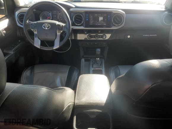 ✅ 2017 Toyota Tacoma SR5 • VIN: 5TFBZ5DN9HX001927 • Lot: 82623785. Listed on Copart with 130,642 mi. Free auction sales archive from the USA and detailed vehicle history report at DreamBid. Image 8.