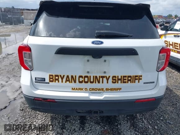 ✅ 2022 Ford Police Interceptor Utility • VIN: 1FM5K8AB9NGA27075 • Лот: 42456673. Опубликован ранее на IAAI с пробегом Не указан. Бесплатный доступ к архиву аукционных продаж из США и подробный отчёт об истории автомобиля на DreamBid. Изображение 16.