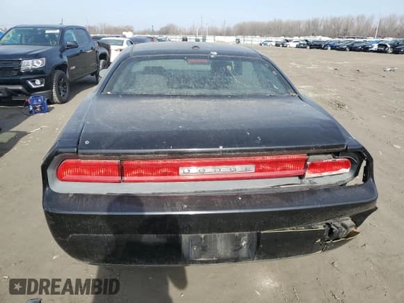 ✅ 2009 Dodge Challenger SE • VIN: 2B3LJ44V49H535544 • Lot: 48692864. Wystawiony na Copart z przebiegiem 158 793 mil. Bezpłatny archiwum sprzedaży aukcyjnych z USA i szczegółowy raport historii pojazdu na DreamBid. Zdjęcie 6.