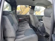 ✅ 2004 Chevrolet Avalanche Z66 • VIN: 3GNEC12T94G323448 • Lot: 85870235. Listed on Copart with 145,375 mi. Free auction sales archive from the USA and detailed vehicle history report at DreamBid. Image 10.