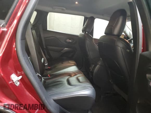 ✅ 2020 Jeep Cherokee Altitude • VIN: 1C4PJMLX2LD655088 • Лот: 66705545. Опубликован ранее на Copart с пробегом 61 909 миль. Бесплатный доступ к архиву аукционных продаж из США и подробный отчёт об истории автомобиля на DreamBid. Изображение 11.