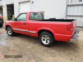 ✅ 2003 Chevrolet S-10 • VIN: 1GCCS14X938140767 • Лот: 78740494. Опубликован ранее на Copart с пробегом 290 519 миль. Бесплатный доступ к архиву аукционных продаж из США и подробный отчёт об истории автомобиля на DreamBid. Изображение 2.