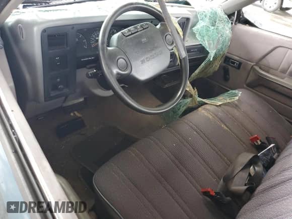 1995 Dodge Dakota с VIN 1B7FL26X4SW940741, выставлен на аукционе Copart как лот 58391525 с пробегом 101 431 миль миль и Списание • Salvage title. История ставок и продаж доступна на DreamBid. Изображение 8.