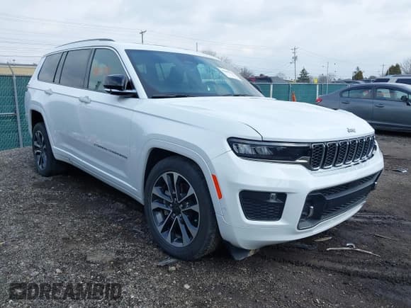 ✅ 2022 Jeep Grand Cherokee Overland • VIN: 1C4RJKDGXN8504345 • Лот: 41685143. Опубликован ранее на IAAI с пробегом 30 028 миль. Бесплатный доступ к архиву аукционных продаж из США и подробный отчёт об истории автомобиля на DreamBid. Изображение 1.