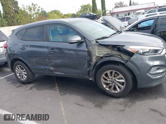 2018 Hyundai Tucson SEL with VIN KM8J33A48JU774274, listed as a IAAI auction lot 42619491 with 92,154 mi miles and . Bid and sale history available at DreamBid. Image 14.