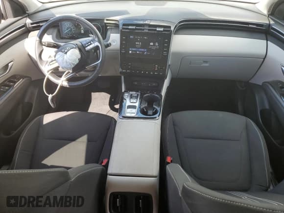 ✅ 2022 Hyundai Tucson SEL Convenience • VIN: KM8JFCA19NU043291 • Lot: 71712304. Wystawiony na Copart z przebiegiem 47 332 mil. Bezpłatny archiwum sprzedaży aukcyjnych z USA i szczegółowy raport historii pojazdu na DreamBid. Zdjęcie 8.