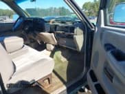 ✅ 1996 Dodge 1500 • VIN: 1B7HC16ZXTS550045 • Lot: 43444215. Wystawiony na IAAI z przebiegiem 174 430 mil. Bezpłatny archiwum sprzedaży aukcyjnych z USA i szczegółowy raport historii pojazdu na DreamBid. Zdjęcie 5.