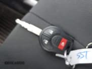 ✅ 2020 Nissan NV200 SV • VIN: 3N6CM0KN8LK707416 • Lot: 39552346. Wystawiony na IAAI z przebiegiem 139 179 mil. Bezpłatny archiwum sprzedaży aukcyjnych z USA i szczegółowy raport historii pojazdu na DreamBid. Zdjęcie 11.