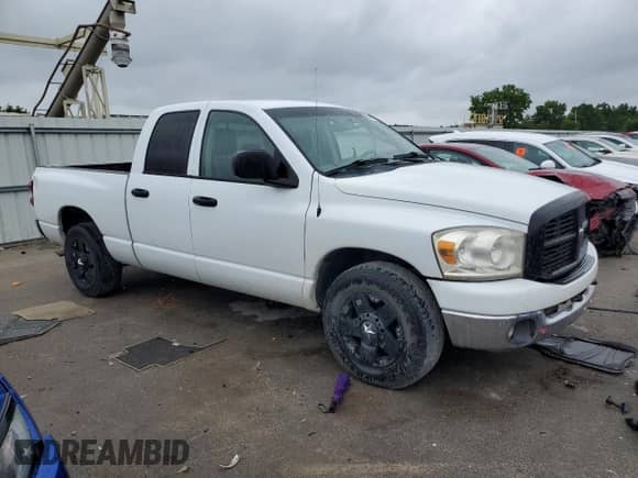 2008 Dodge 1500 SLT z VIN 1D7HA18288S594760, wystawiony jako Copart lot #59485094 z przebiegiem 168 803 mil mil oraz Szkoda całkowita • Salvage title. Historia ofert i sprzedaży dostępna na DreamBid. Obrazek 4.