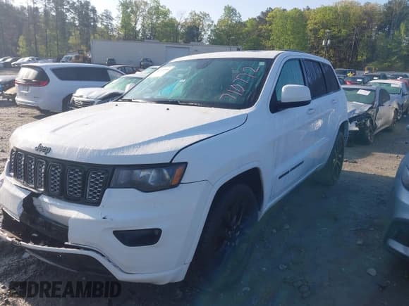 ✅ 2019 Jeep Grand Cherokee Laredo E • VIN: 1C4RJEAG9KC710772 • Лот: 41967198. Опубликован ранее на IAAI с пробегом 93 965 миль. Бесплатный доступ к архиву аукционных продаж из США и подробный отчёт об истории автомобиля на DreamBid. Изображение 17.