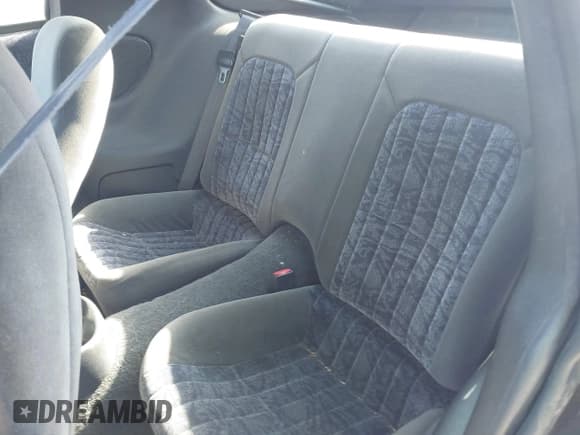 ✅ 2002 Chevrolet Camaro Z28 • VIN: 2G1FP22G022145304 • Lot: 43611003. Wystawiony na IAAI z przebiegiem 111 781 mil. Bezpłatny archiwum sprzedaży aukcyjnych z USA i szczegółowy raport historii pojazdu na DreamBid. Zdjęcie 8.