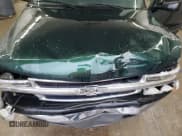 ✅ 2001 Chevrolet Suburban LS • VIN: 3GNEC16T81G251003 • Лот: 43469165. Опубликован ранее на Copart с пробегом 265 000 миль. Бесплатный доступ к архиву аукционных продаж из США и подробный отчёт об истории автомобиля на DreamBid. Изображение 13.