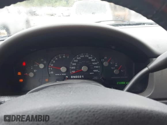 ✅ 2005 Ford Explorer XLT • VIN: 1FMZU73K15UA92541 • Lot: 42352310. Listed on IAAI with 212,558 mi. Free auction sales archive from the USA and detailed vehicle history report at DreamBid. Image 7.