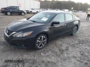 ✅ 2017 Nissan Altima S • VIN: 1N4AL3AP4HC135751 • Лот: 43633636. Опубликован ранее на IAAI с пробегом 231 856 миль. Бесплатный доступ к архиву аукционных продаж из США и подробный отчёт об истории автомобиля на DreamBid. Изображение 2.