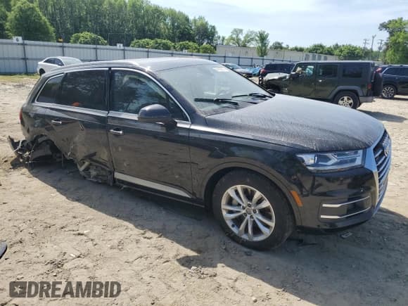 ✅ 2019 Audi Q7 Premium • VIN: WA1AAAF78KD012771 • Лот: 56927625. Опубликован ранее на Copart с пробегом 93 806 миль. Бесплатный доступ к архиву аукционных продаж из США и подробный отчёт об истории автомобиля на DreamBid. Изображение 4.