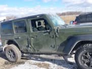 ✅ 2020 Jeep Wrangler Unlimited Sport S • VIN: 1C4HJXDN0LW334593 • Lot: 41044612. Wystawiony na IAAI z przebiegiem 58 165 mil. Bezpłatny archiwum sprzedaży aukcyjnych z USA i szczegółowy raport historii pojazdu na DreamBid. Zdjęcie 13.