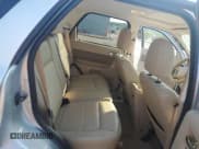 ✅ 2009 Ford Escape Limited • VIN: 1FMCU04779KB96458 • Lot: 62063385. Wystawiony na Copart z przebiegiem 178 516 mil. Bezpłatny archiwum sprzedaży aukcyjnych z USA i szczegółowy raport historii pojazdu na DreamBid. Zdjęcie 11.