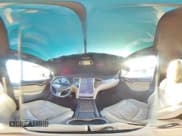 ✅ 2016 Tesla Model X 70D • VIN: 5YJXCBE27GF028515 • Lot: 86704495. Wystawiony na Copart z przebiegiem 71 792 mil. Bezpłatny archiwum sprzedaży aukcyjnych z USA i szczegółowy raport historii pojazdu na DreamBid. Zdjęcie 14.