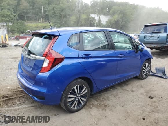 ✅ 2020 Honda Fit EX • VIN: 3HGGK5H86LM719675 • Lot: 67314393. Listed on Copart with 8,354 mi. Free auction sales archive from the USA and detailed vehicle history report at DreamBid. Image 3.